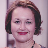 Biljana R . Lučić