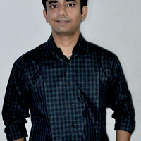 Dr. Anuj Mansata