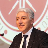 Alper Baba