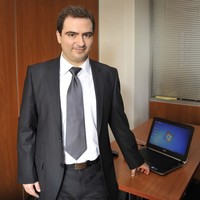 Thomas  Papadopoulos