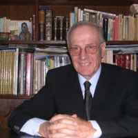 César Lorenzano