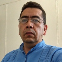 Profesor Alfredo  Martínez Uribe