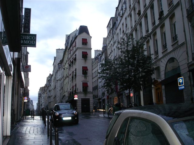 OTRA ESQUINA INOLVIDABLE. RUE DE CLERY Y RUE BEAUREGARD