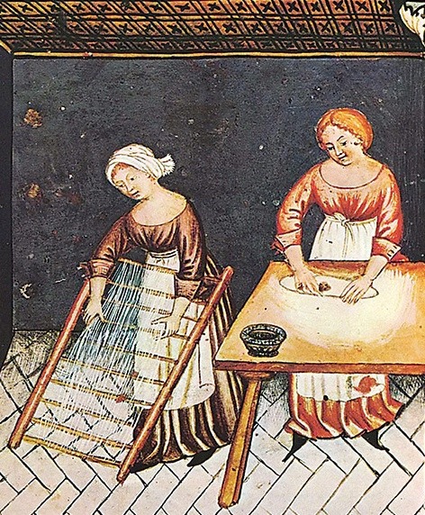 Image of women rolling and drying pasta from a 14th century Lombard health manual, the ‘Tacuinum Sanitatis’.
Source