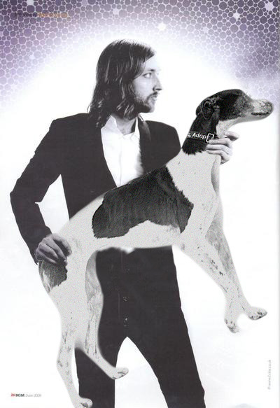 ARE WE HUMAN OR ARE WE BASS DOGS?
Mark Stoermer, The Killers