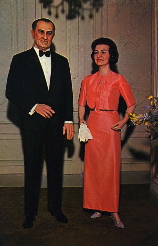 LYNDON AND LADY BIRD IN THE WHITE HOUSE (IN FLORIDA)
“President and Mrs. Johnson, in a formal White House setting, at THE LONDON WAX MUSEUM, on St. Petersburg Beach, Florida.
”