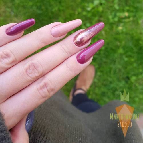 Szpony raz jeszcze :) kolekcja Sablewskiej od @misteromilano_official 💕💅😍
#gelnails #gel #żele #marchewkowestudio #nailsinstagram #nailsinspiration #ombrenails #nailart #nailporn #paznokciehybrydowe #paznokciezelowe #slupsk #słupsk (w: Marchewkowe...