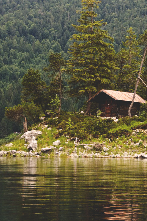 wnderlst:
“ Bavaria, Germany | Pauline Roupski ”