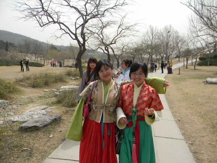 Chinese hanfu.