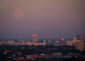 summer-moonrise-1-163820137