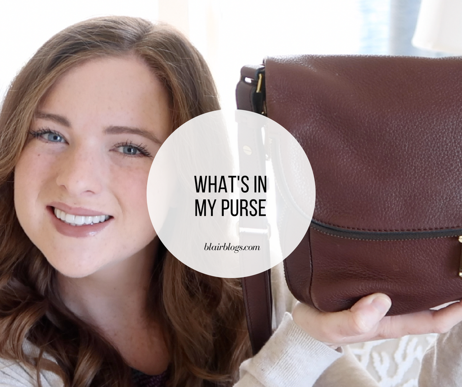 What's In My Purse | BlairBlogs.com