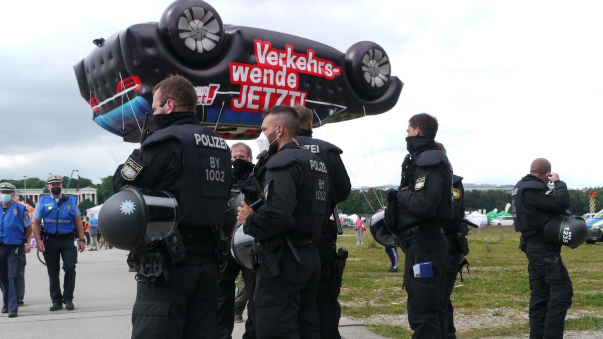 Mobilitätswende Jetzt! Proteste gegen die Automobilindustrie