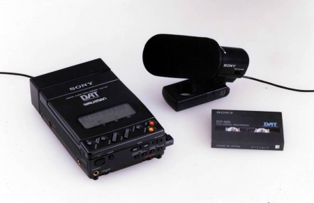 1990_datwalkman_verge_super_wide