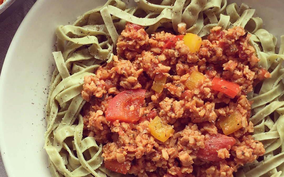 Sauce bolognaise végétalienne aux poivrons