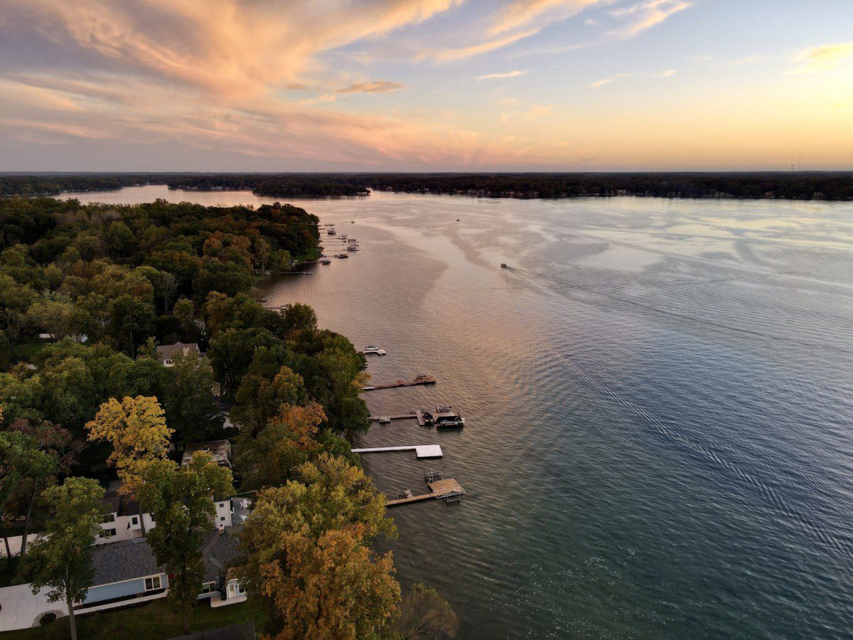 Carefree Boat Club Gull Lake  