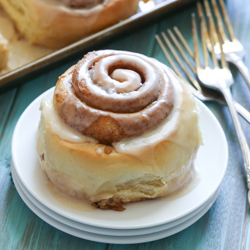 Maple glazed cinnamon rolls recipe from @bakedbyrachel