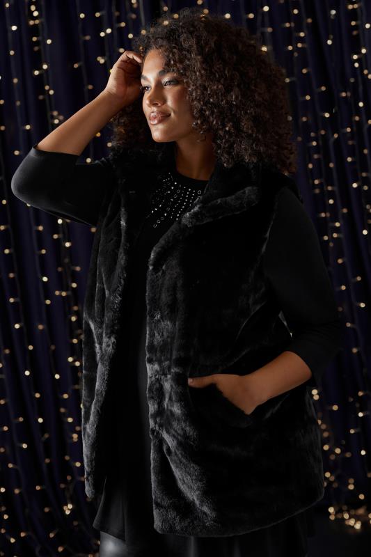 Plus Size  Evans Black Faux Fur Open Collar Gilet