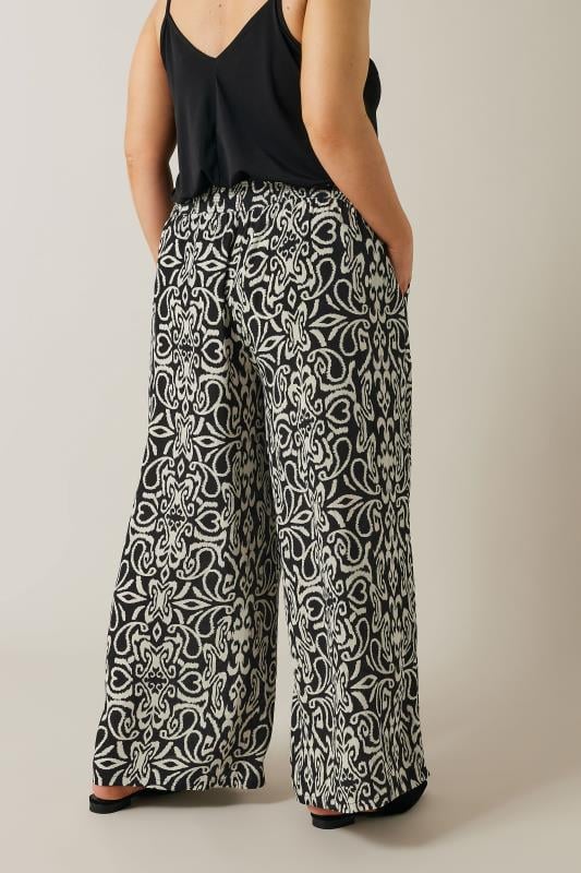 EVANS Plus Size Black & White Abstract Print Wide Leg Trousers | Evans 5