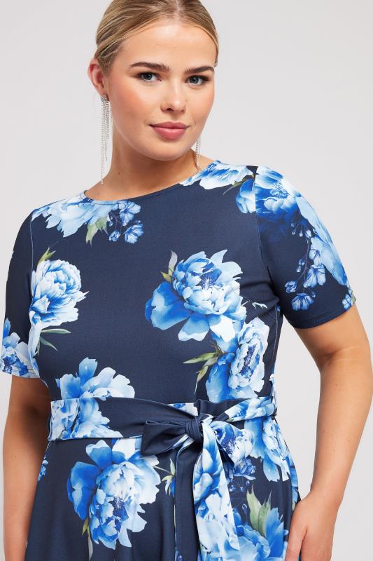 YOURS LONDON Plus Size Blue Scoop Neck Skater Dress | Yours Clothing 4