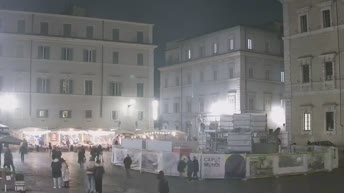 Piazza Santa Maria in Trastevere - Rom