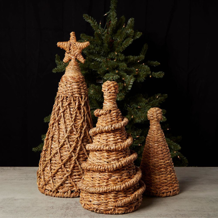 Rope Christmas Tree Set by Aahlada Chennupati