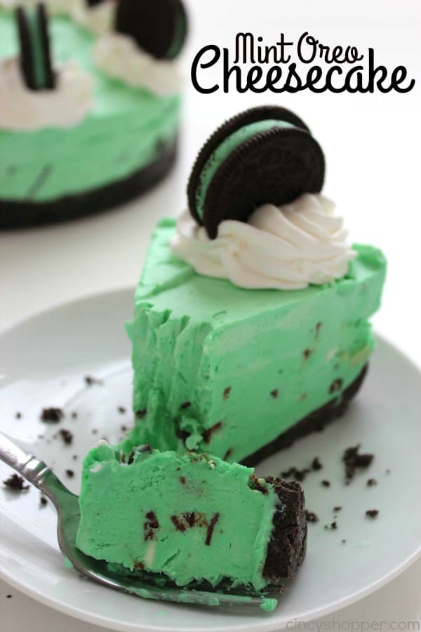 No Bake Mint Oreo Cheesecake - perfect St. Patrick’s Day dessert. Mint fans will love the crushed Mint OREO cookie crust, minty cheesecake filling with chopped mint Andes candies.