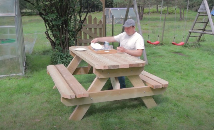 DIY Picnic Table