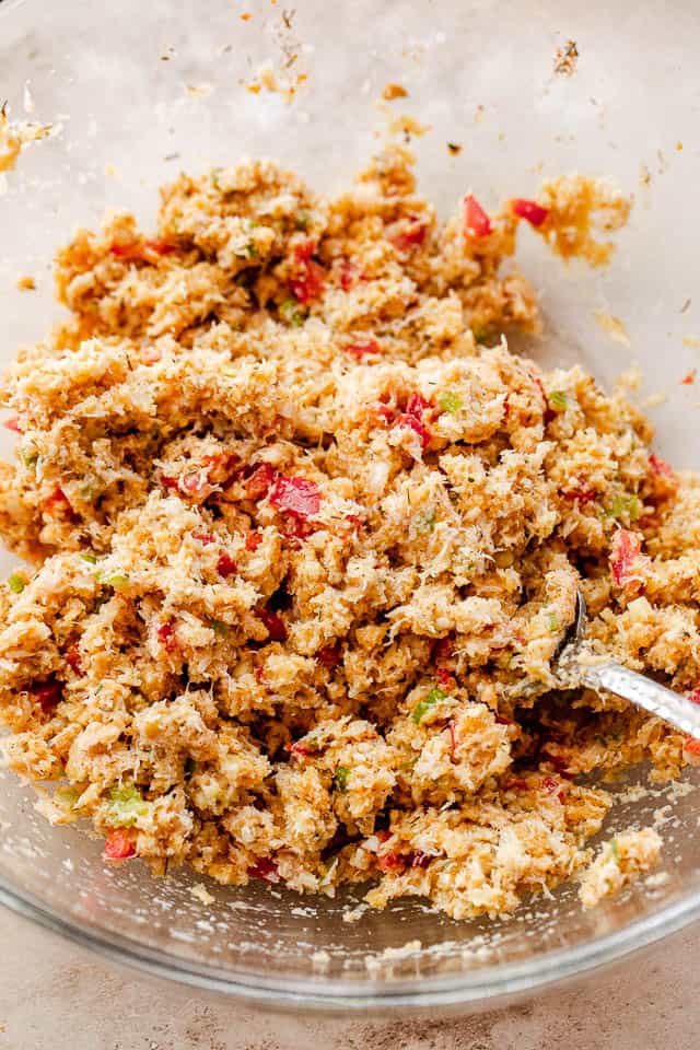 crab cakes mixture in a glass bowl