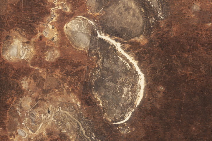 Lake Mungo’s Geological and Archaeological Treasures