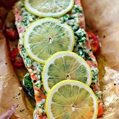 Salmon Baked in Foil with Lemon and Garlic