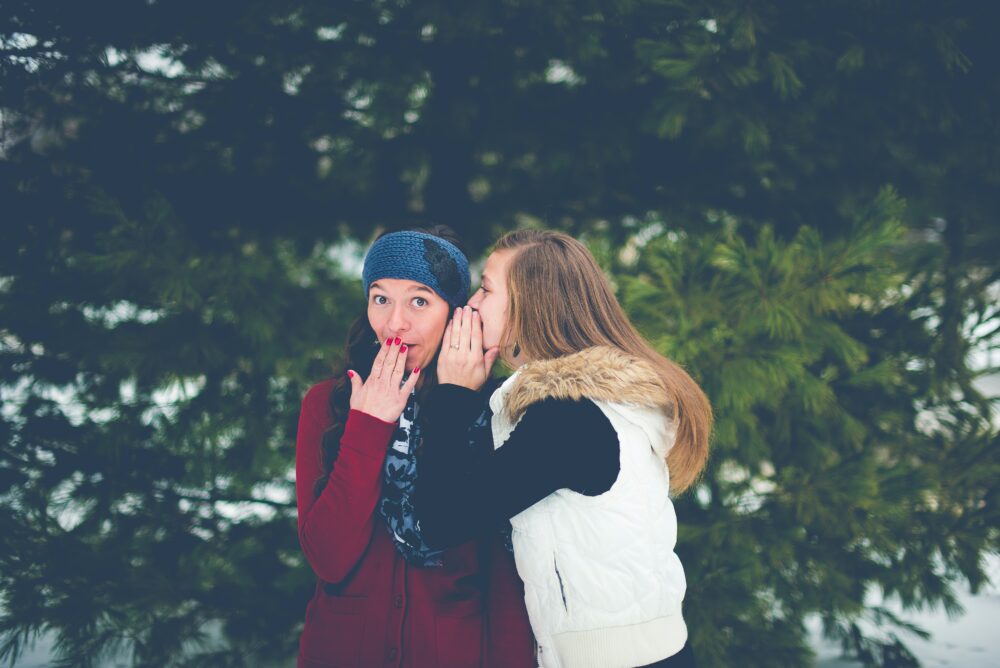 ドラマで女性が会話