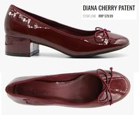 Description
Diana by Therapy is a women's ballet heel featuring an elegant bow detail, a round toe and topline, and a low block heel.


Materials
Man-made upper, lining and sole