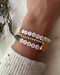 This is such a cute bracelet set to wear during the season of Autumn! Cozy, cool days and pumpkins are the true essence of the Fall season!