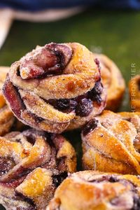 Blueberry Cruffins bring warm-weather flavor to the classic cruffin recipe. Using crescent roll dough and blueberry pie filling - these are AMAZING!