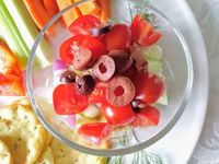 Vegan Hummus Layered Dip - Melissatraub.com