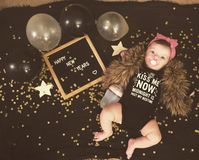 7 Fun Ways to Ring in the New Year as a New Mom - Ergobaby Blog