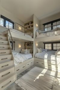 40 Bunk Room Ideas: Designs for Fun, Space-Saving Solutions