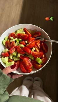 #salad #tomatoes #cucumber