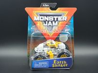 2019 SPIN MASTER MONSTER JAM TRUCK EARTH SHAKER TRAINING TRUCK SUPER CHASE RARE  #SPINMASTER #MONSTERTRUCK #SpinMaster #MonsterJam #SpinMasterMonsterJam #2019MonsterJam #2020MonsterJam #MonsterJamColorChange #ColorChangers #Monsterjamridetrucks #Monsterjamtrainingtrucks #trainingtrucks #Monsterjamchase #Gravedigger #Brodozer #Megalodon #Whiplash #Aftershock #wolfshead #bluethunder #Eltoroloco #Alieninvasion #Earthshaker #Freebird