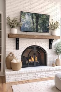 40 Beautiful White Brick Fireplace Ideas for a Bright Living Room