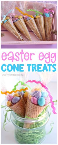 These edible easter egg cone treats are adorable!! Cute little easter gift idea for the kids. Hide in their easter egg basket!