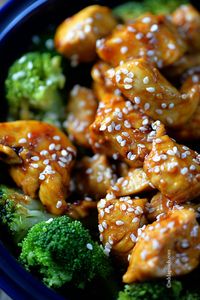 Skinny Orange Chicken Recipe ~ is Paleo-friendly, gluten-free, and grain-free, but definitely NOT free of flavor!