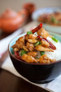 Kung Pao Chicken (宫保鸡丁)