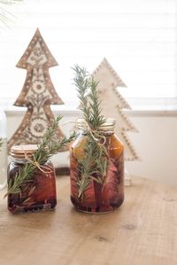 Easy Christmas Potpourri DIY Jars make the easiest gift to give and you probably have everything on hand! Great gift idea for moms or grandmas and they are cute decor too. Stocking stuffer idea that is unique and homemade. Dress it up with cute ribbon or a fancy jar! Oranges, rosemary, cinnamon, pumpkin spice, etc. A great project or activity to do with kids.