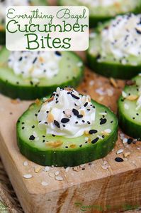 Everything Bagel Cucumber Bites recipe - The Best Cucumber with Everything Bagel Seasoning. The perfect healthy cucumber snack with cream cheese, greek yogurt and Everything But the Bagel Seasoning. Healthy, vegetarian, low carb, low cal, gluten free and keto snack. Also great for simple and easy appetizers or finger food. / Running in a Skirt #glutenfree #keto #healthy #lowcarb #lowcal #appetizer #snack