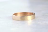 Smooth 14k Gold Wedding Band 4mm — TorchFire Studio