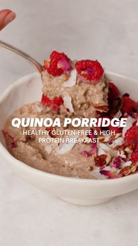 This EASY vegan breakfast is naturally gluten-free and high in protein thanks to the star ingredient: quinoa! If you are celiac or looking for IBS friendly recipes, this one is IT! I struggled with finding good IBS recipes when I was following an IBS diet and this one was such a life-saver for those hectic mornings where you need a hearty, protein breakfast to keep you feeling full.