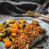 - Almond Crusted Cod Sheet Pan Dinner