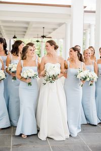 Alabama wedding, mountain brook wedding, Birmingham wedding, southern wedding, Leslie Hollingsworth, Alabama wedding photographer, country club wedding, blue wedding, wedding party photos, large wedding party, bridesmaids, blue bridesmaids