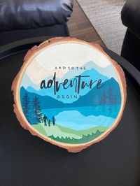 A special hand-painted gift for a special little baby! This is a 6-7 inch diameter wood slice, hand-painted with acrylic paint. Once the order comes in I will ask you for the following: Front Side 1. The name 2. Birthdate (optional) 3. Theme/colours      - You can give me as much or as little direction as you would like      - You can provide inspiration pictures or ideas      - Nursery colours Back Side  1. Quote 2. Theme/colours      - You can give me as much or as little direction as you would like      - You can provide inspiration pictures or ideas      - Nursery colours